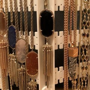 SOLD!KS Rayne in Black with Gold✨